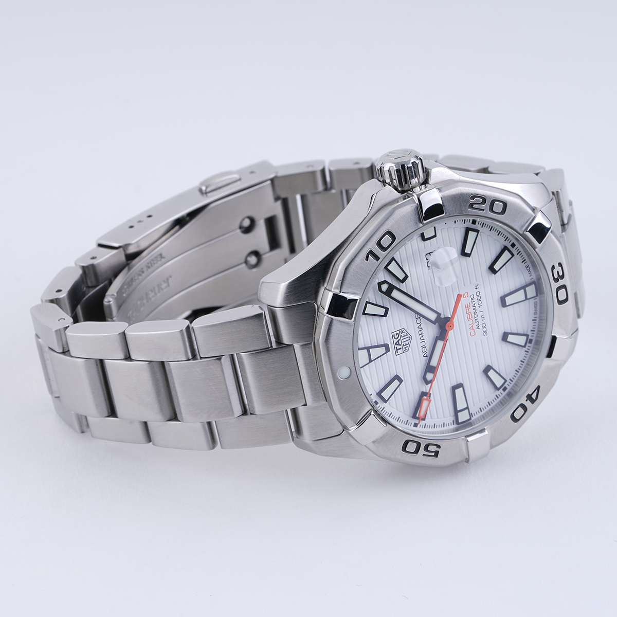 Tag heuer aquaracer best sale calibre 5 41mm white