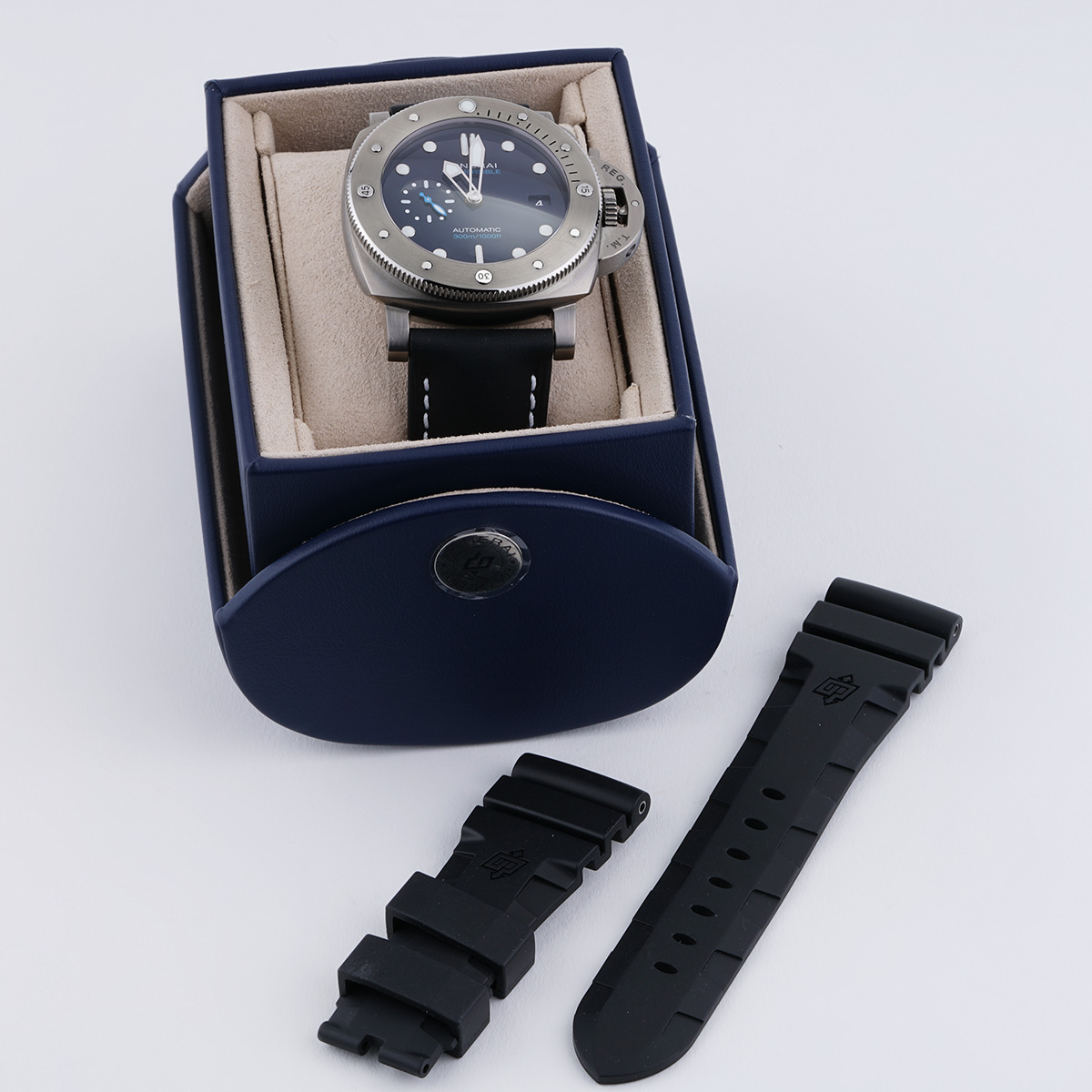 Panerai Submersible PAM02692 BMG TECH Blue Dial 47mm Circa 2022