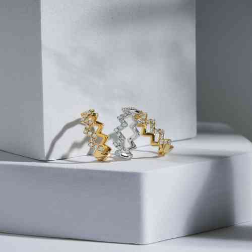 0.45 CTTW Zig-Zag Style Diamond Ring in Yellow Gold | New