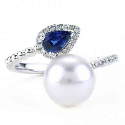 Pearl sapphire ring discount