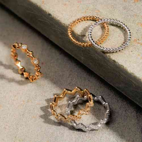 0.45 CTTW Zig-Zag Style Diamond Ring in Yellow Gold | New