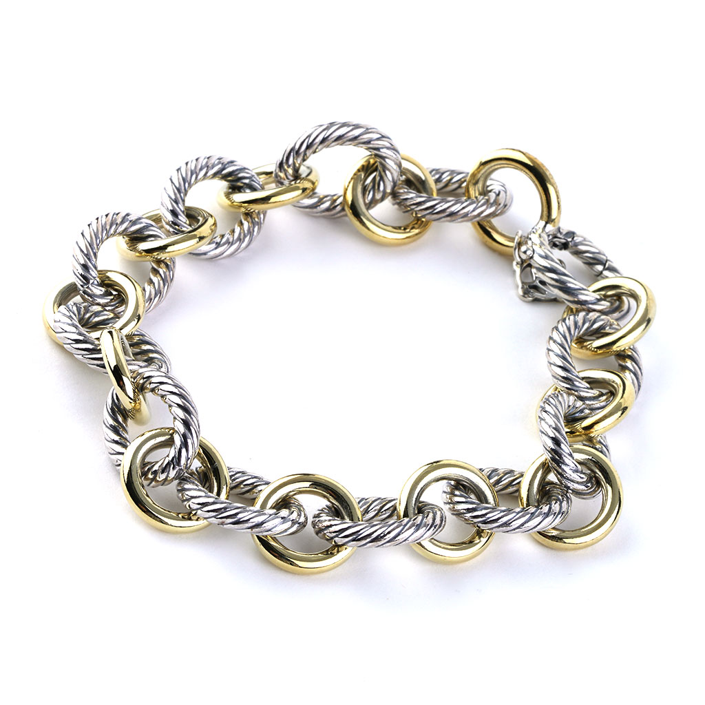 Sold at Auction: David Yurman Large Oval Link Chain Necklace