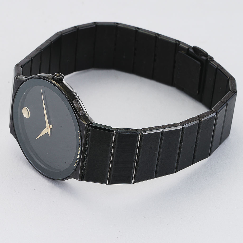 Movado Museum 32mm in Black | New York Jewelers Chicago