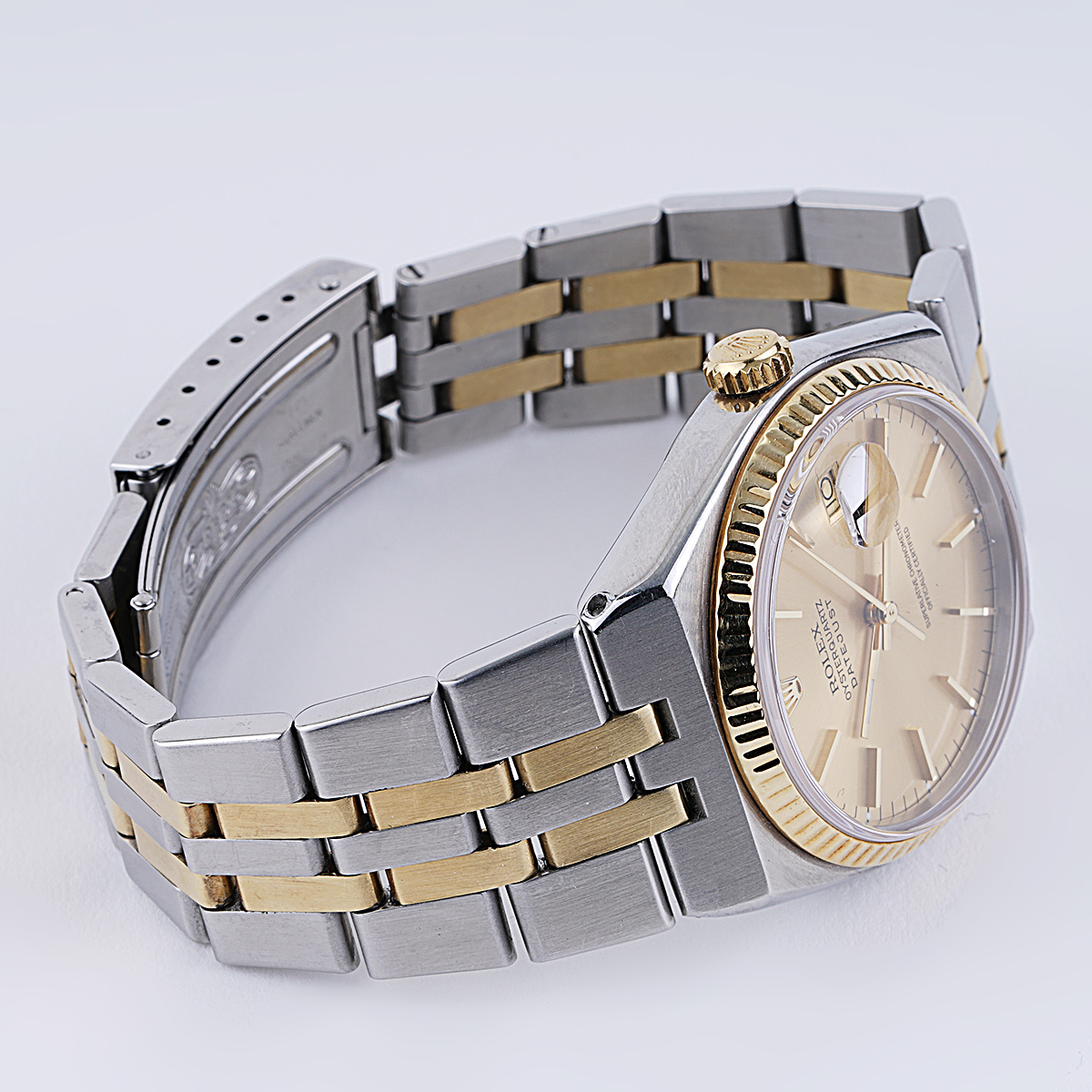 Rolex oysterquartz outlet history