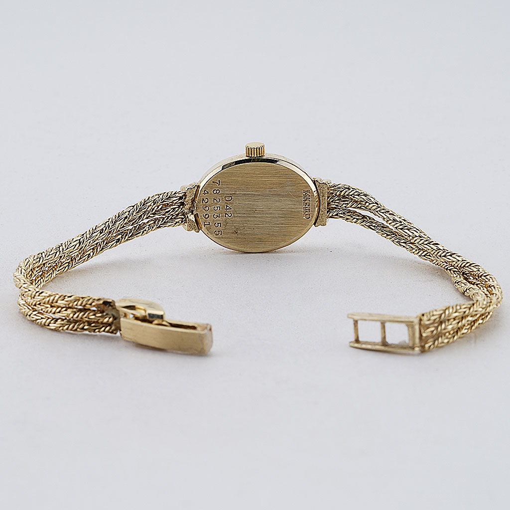 Top 160+ movado gold bracelet watch - ceg.edu.vn