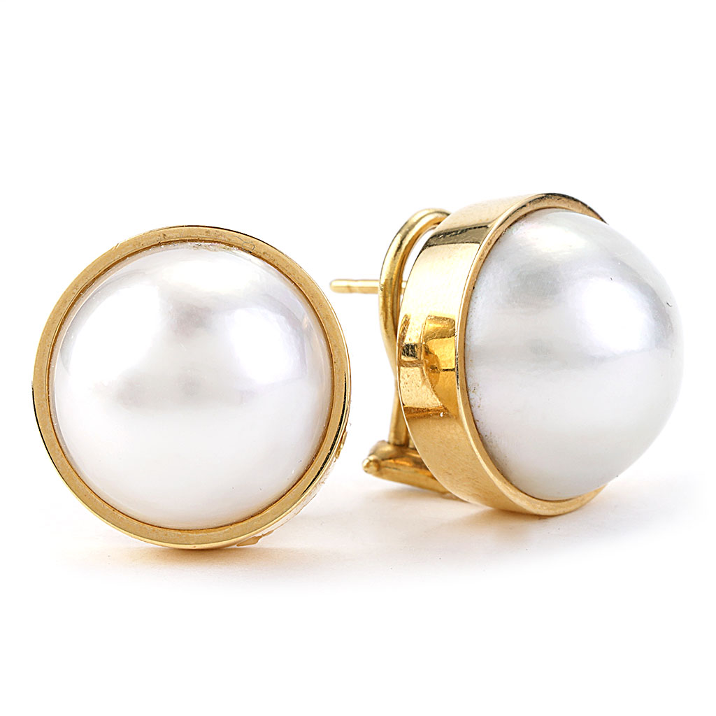 Moana Shell Pearl Earrings in 14K Gold Fill | Minimal Gold Jewellery –  S-kin Studio Jewelry