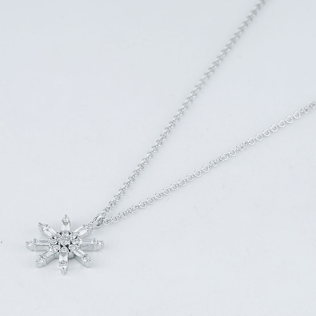 Ski Museum Diamond Snowflake And Ski Pendant With 18 Inch Chain, 14K W –  Ferro Jewelers