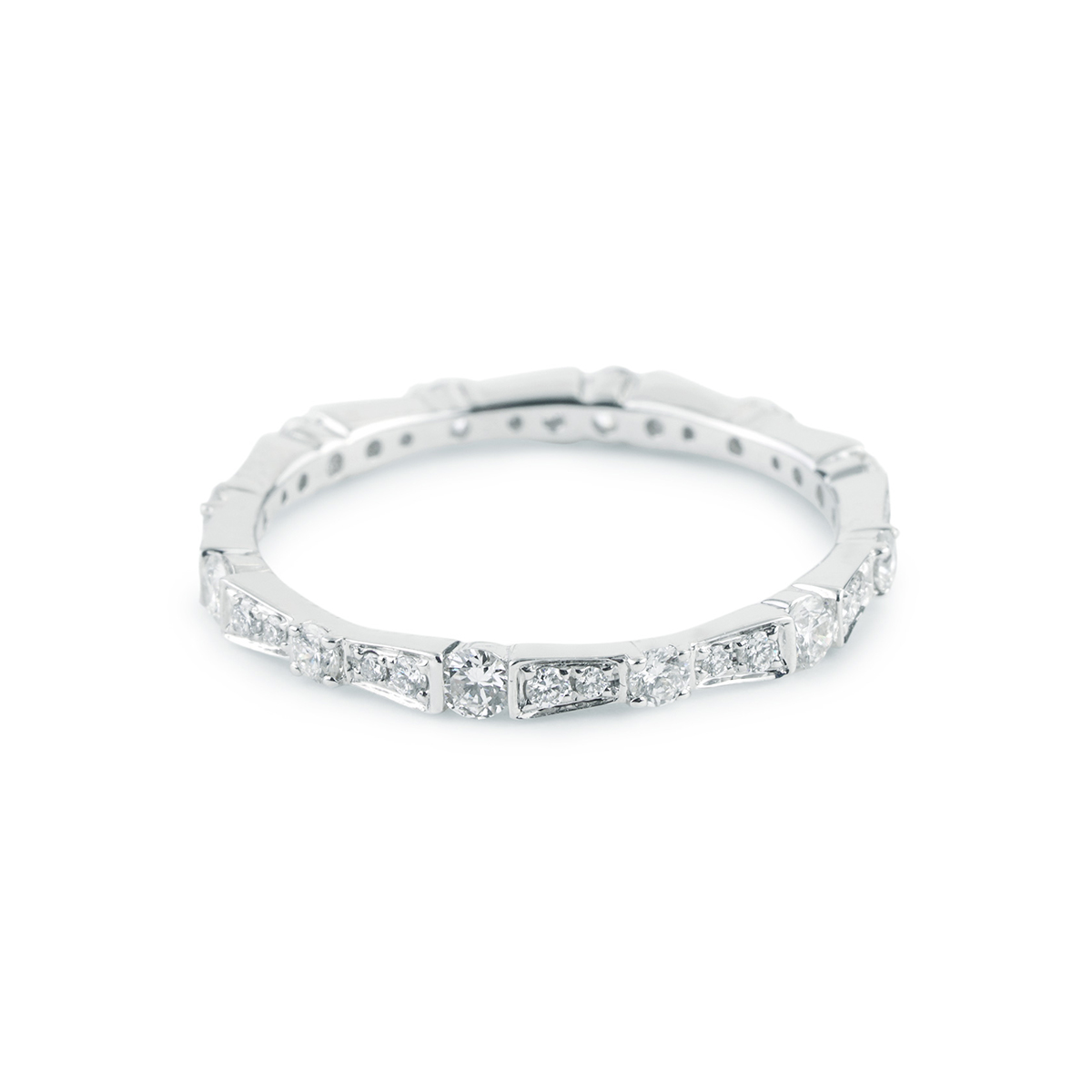 50 CTTW Alternating Sections of Round Diamonds Eternity Band