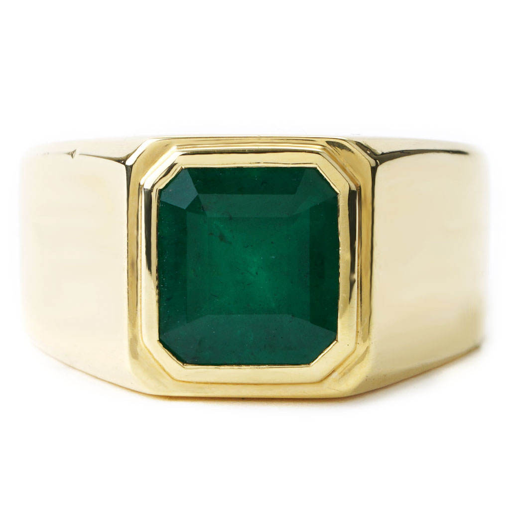 3.20 CT Emerald Mens Ring in Yellow Gold