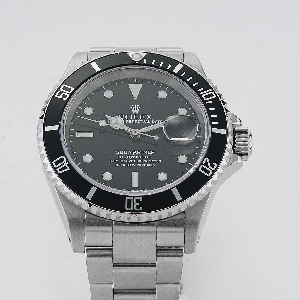 Rolex Watch For Sale - Rolex Submariner Date “Hulk”, 40mm.