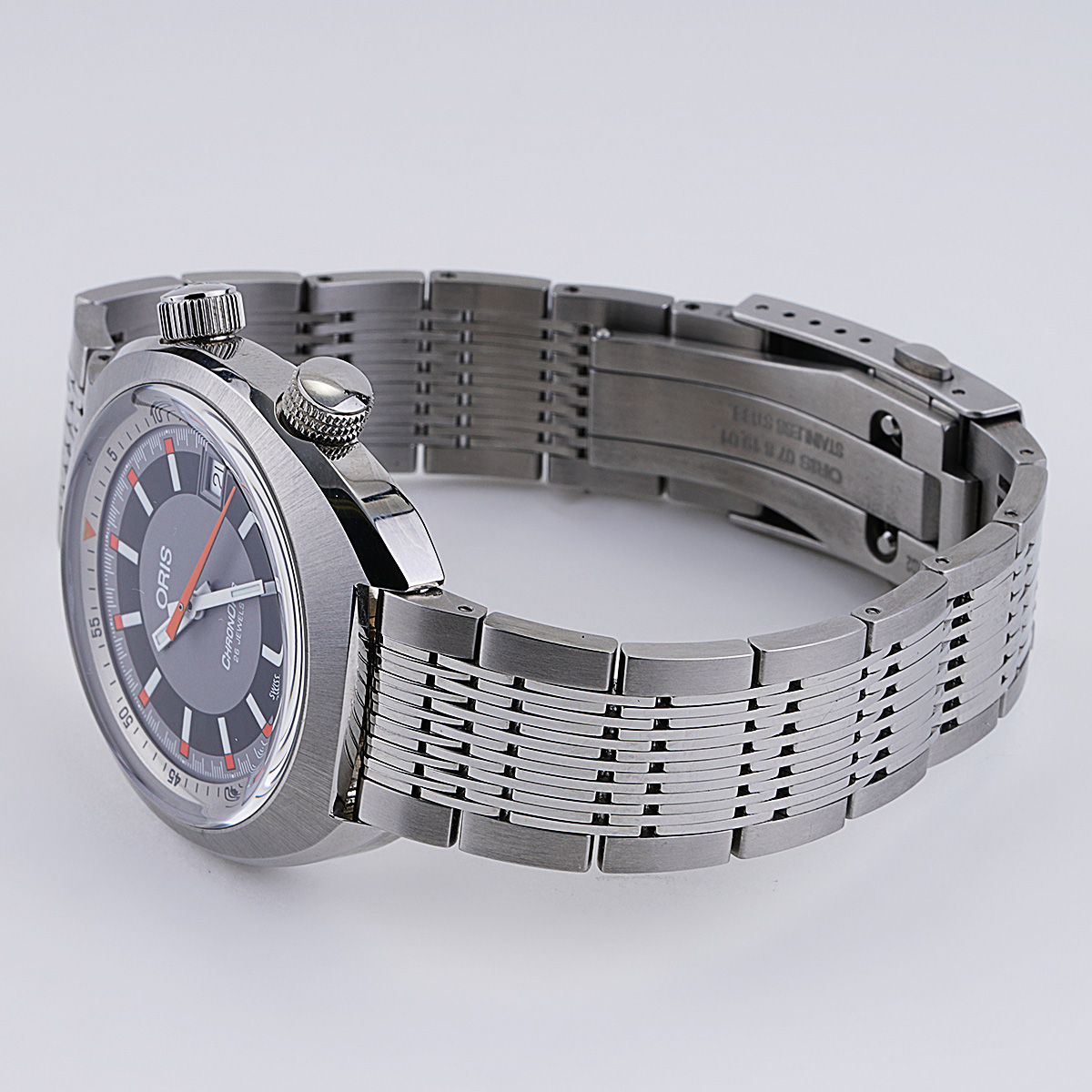 Oris Chronoris Gray CIrca 2021 New York Jewelers Chicago