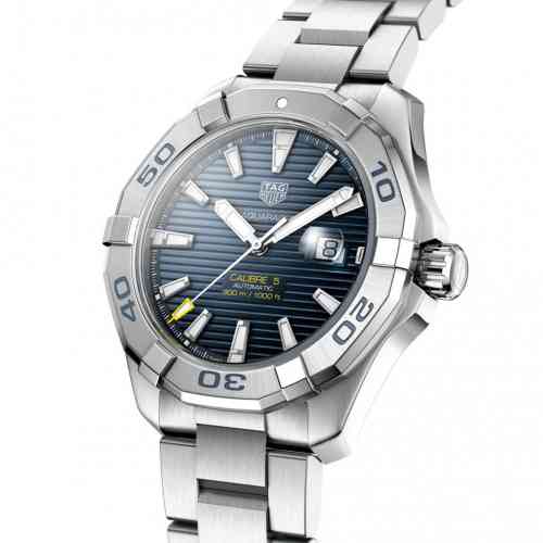 Aquaracer calibre 5 outlet 43mm