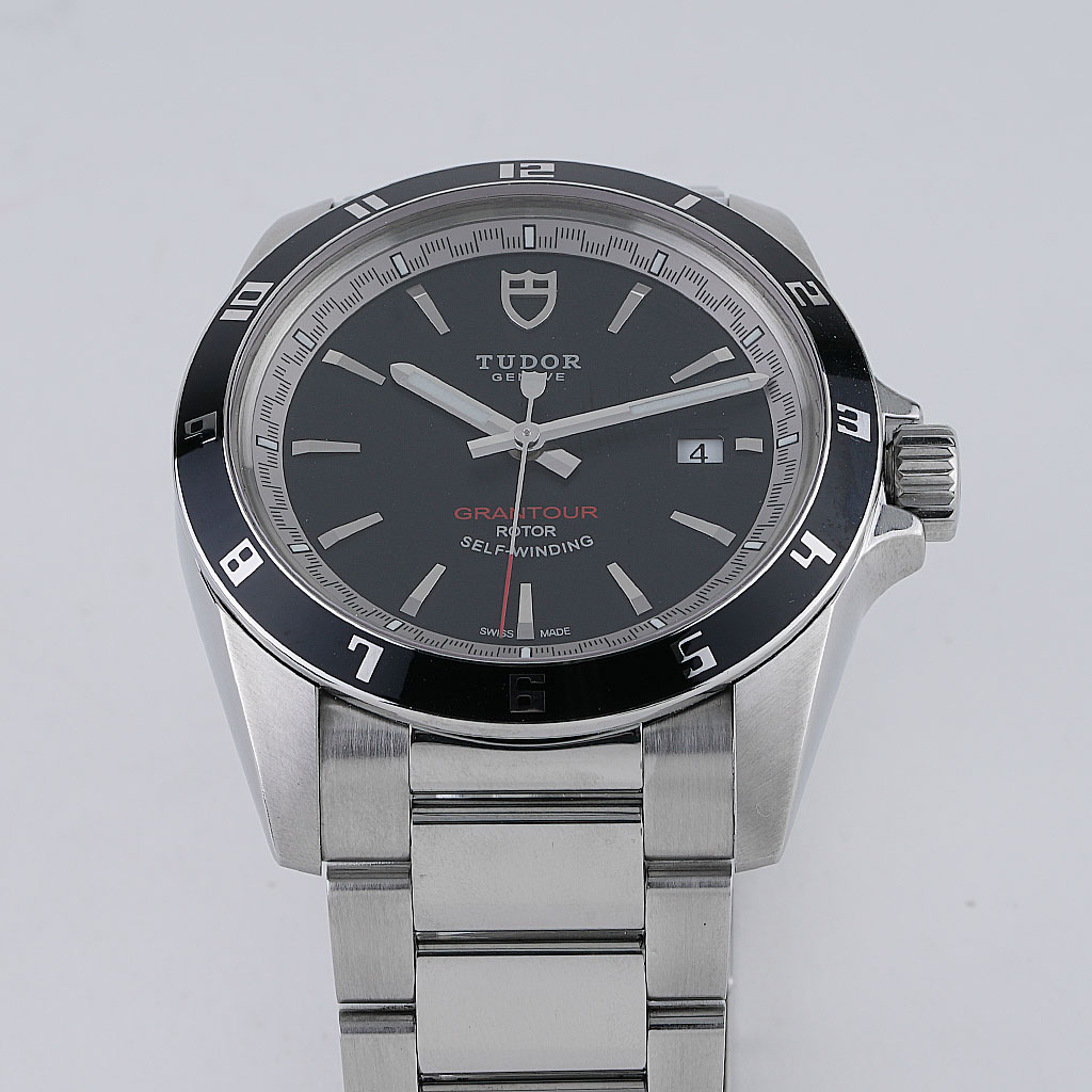 Tudor grantour discount rotor self winding