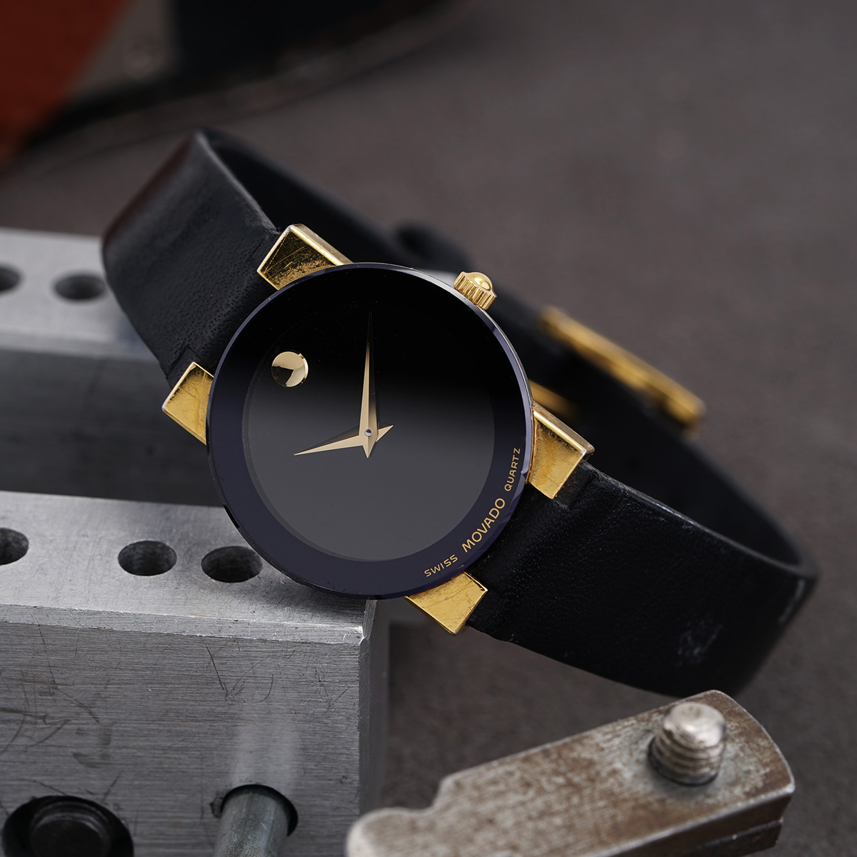Movado モバード 81.C1.827 ラウンドフェイス 腕時計 SS 革 レディース [中古] Movado Museum 81.C1.827 Good Condition | New York Jewelers Chicago
