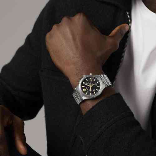 Movado SE Chronograph Black/Gold Dial Stainless Steel | New York